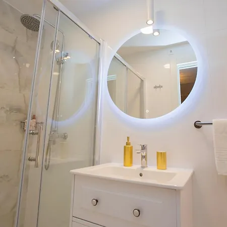 Konukevi Paradise Split