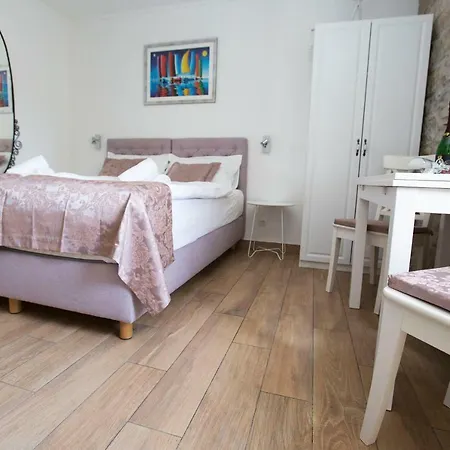 Casa de hóspedes Paradise 3*